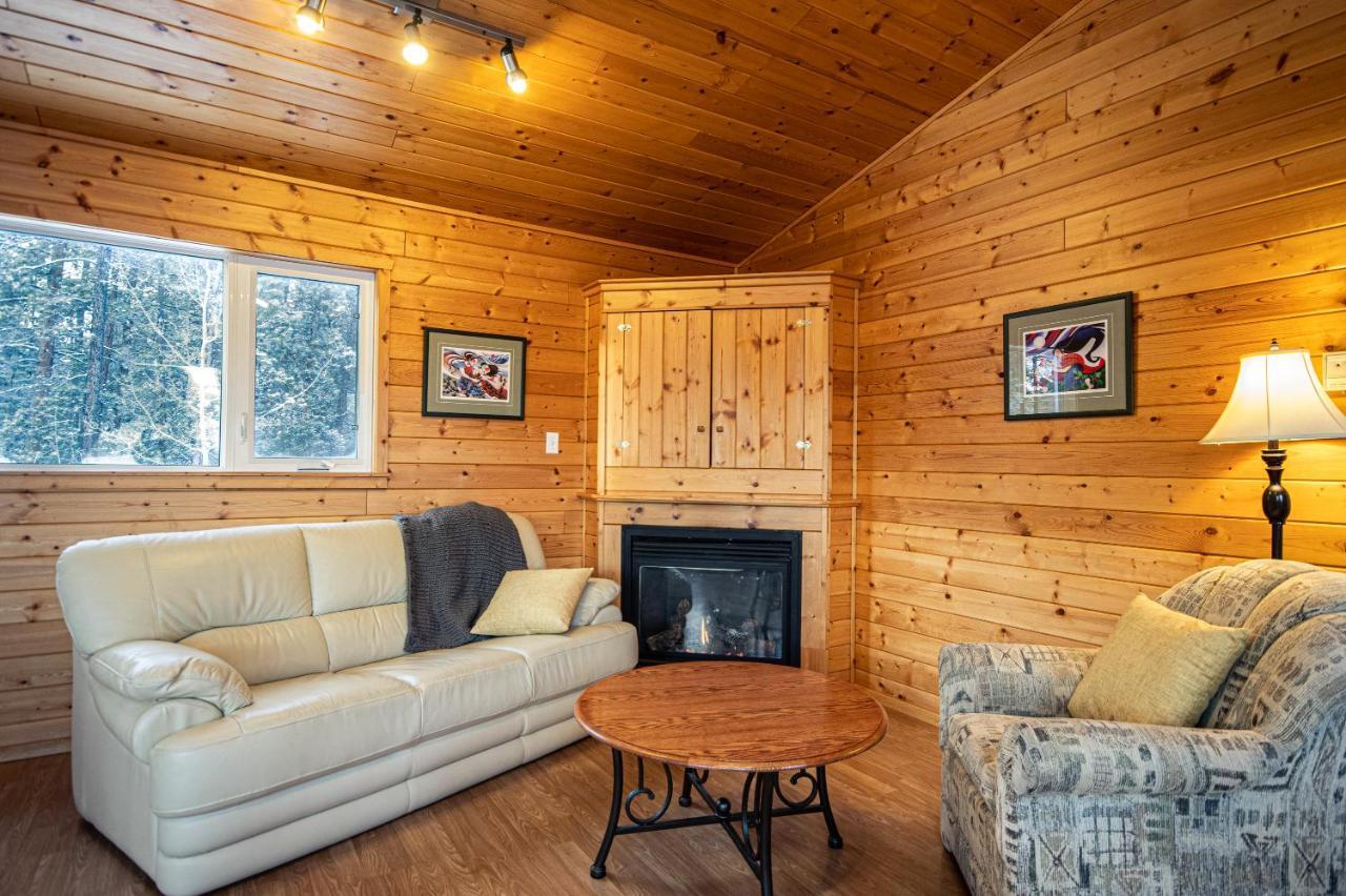 Hotel Sundog Retreat Whitehorse Exterior foto
